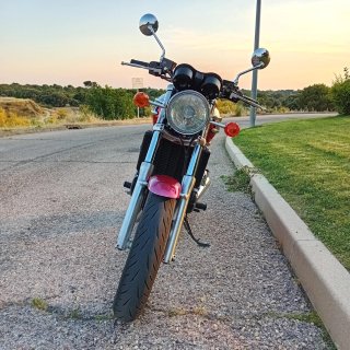 Triumph Legend TT 900