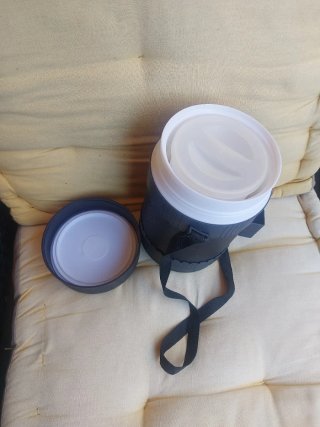 Termo porta alimentos con recipientes