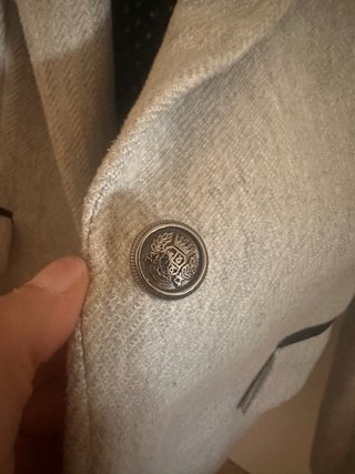 Americana Zara gris con coderas