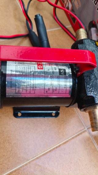 260w Bomba Gasoil 12V con Pinzas Cocodrilo