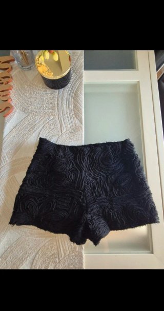 Falda pantalón/ skort Zara negra
