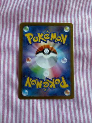 Carta Pokémon Pikachu vs charizard