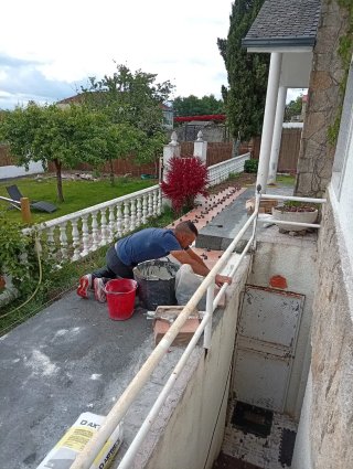 Albañil/Pintor/Limpieza de tejados