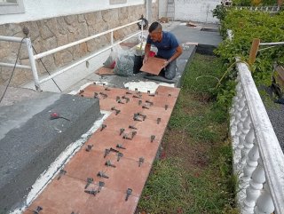 Albañil/Pintor/Limpieza de tejados