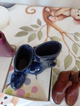Botas Igor Niña Talla 26 y 24 y 28