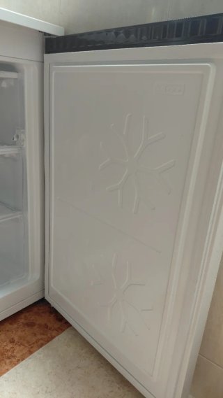 Congelador sobremesa 85L CECOTEC