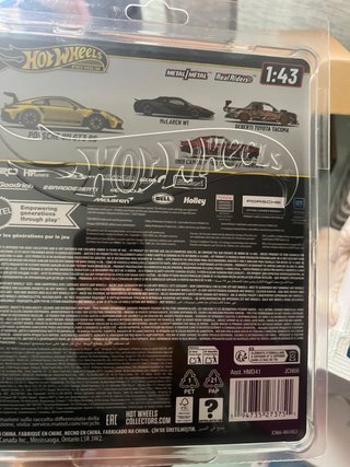 Hot Wheels Premium Porsche 911 GT3 RS