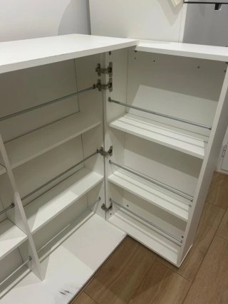 Zapatero blanco de madera
