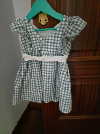 Vestido de niña cuadros