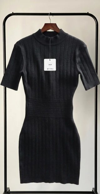 Vestido negro corto
