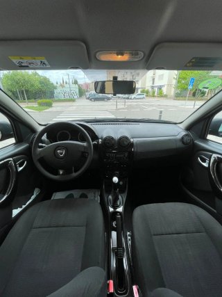 Dacia Duster 2011