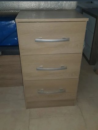 2 Comodini 3C con cassettiera e testata ACUALIN ridotti