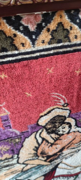 Tapiz antiguo oriental con marco