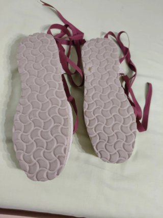 Zapatillas Ulanka Beige y Rojas Mujer