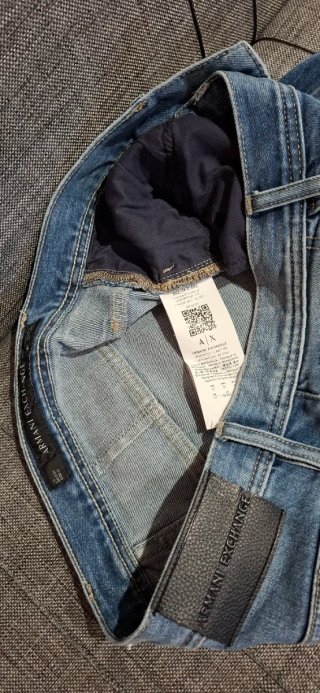 Vaqueros Armani Exchange Azules