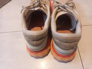 Zapatillas Beige y Naranja