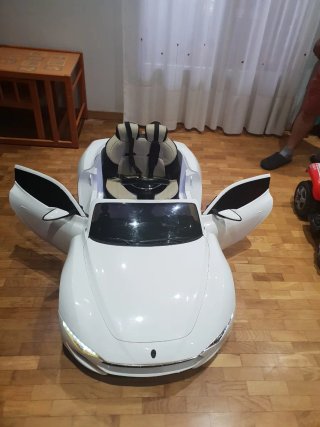 Coche Eléctrico Infantil Maserati Blanco