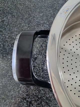 Olla vaporera AMC 24 cm