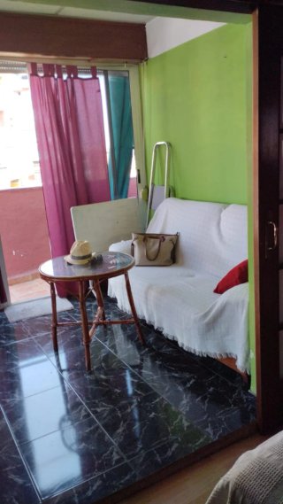 Alquilo habitación Zaidín granada