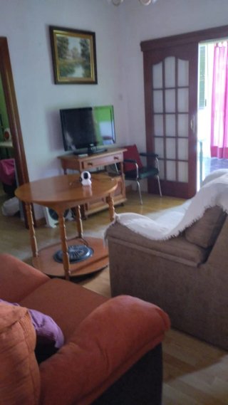 Alquilo habitación Zaidín granada