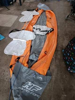 Kayak hinchable 3 plazas naranja