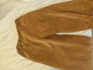 Pantalón marrón pana