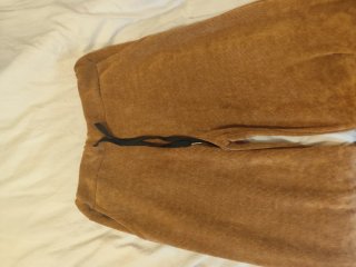 Pantalón marrón pana
