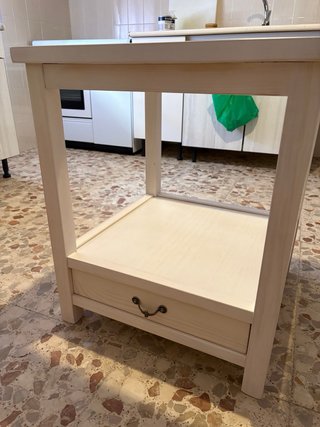 Mesa auxiliar con cajón+ meda axiliar + armario