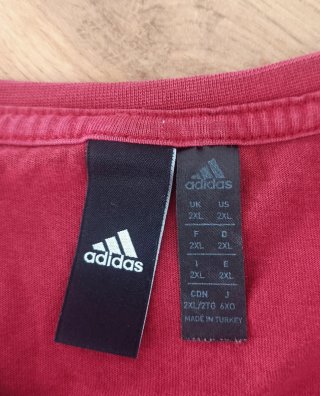 Camiseta Adidas The Brand With The 3 Stripes