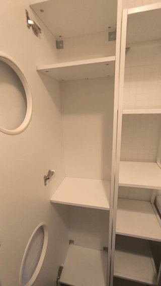 Armario Ikea para colada con 2 cubos para la colaa
