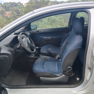Peugeot 206 2001