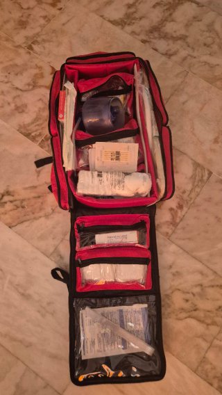 Mochila sanitaria primeros auxilios