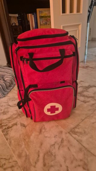Mochila sanitaria primeros auxilios