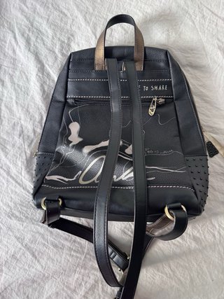 Mochila Anekke Negra Find The Art