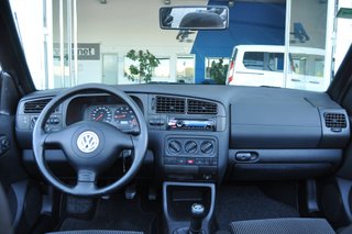 Volkswagen Golf 2000
