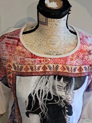 Camiseta manga corta con estampado