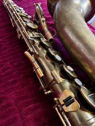 Saxofón Tenor Conn 16M Shooting Stars