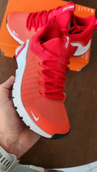 Zapatillas Nike Free Metcon 6 Rojas y Blancas