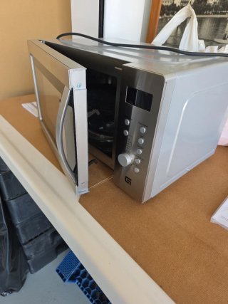 Horno Microondas y Airfryer GRUNKEL