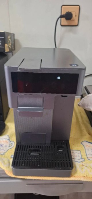 Cafetera Cecotec. Acepta todo tipo de capsulas.