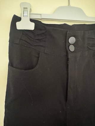 Pantalones pitillo negros