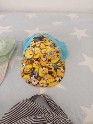 Lote 4 Gorras Niños 5-6 Años