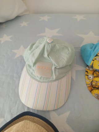 Lote 4 Gorras Niños 5-6 Años