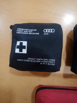 Botiquín Audi Original Homologado DIN 13164
