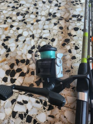 2 Cañas de Pesca con Carretes