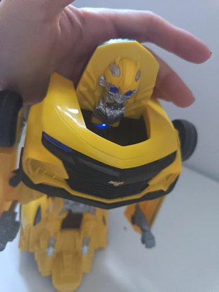 Juguete Transformers Bumblebee Amarillo