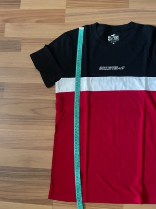 Conjunto Camiseta Hollister y Bermudas Pull&Bear