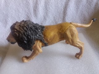 FIGURA LEÓN ASLAN LAS CRÓNICAS DE NARNIA