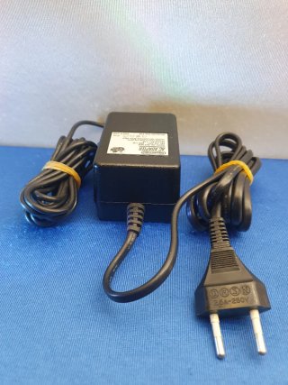 CARGADOR ORIGINAL NINTENDO NES SNES NES-002E