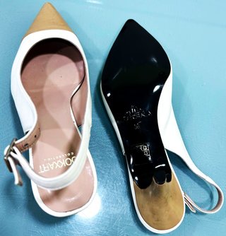 Zapatos LOOKMART beige y blanco